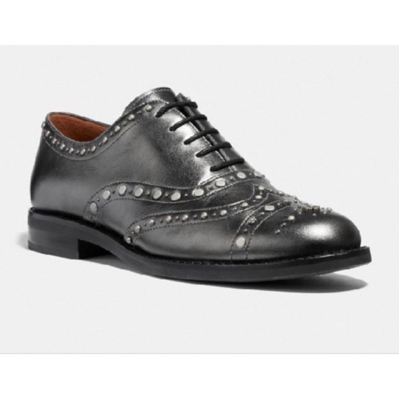 Coach NEW Tegan Gunmetal Studded Lace Up Oxfords Size 5.5 - Picture 1 of 7